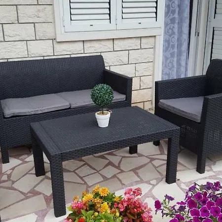 Apartman Luly דירה Kaštela