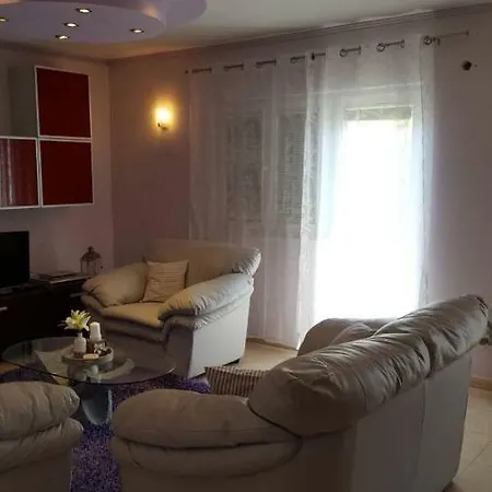 Apartman Luly דירה Kaštela